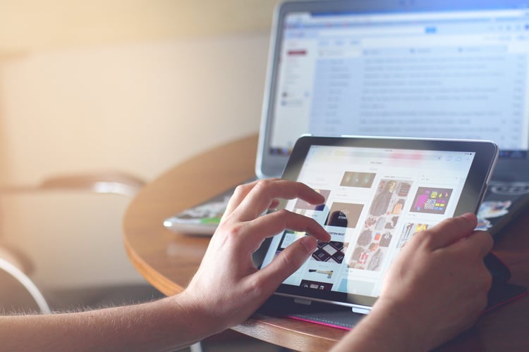 device-digital-ecommerce-35550