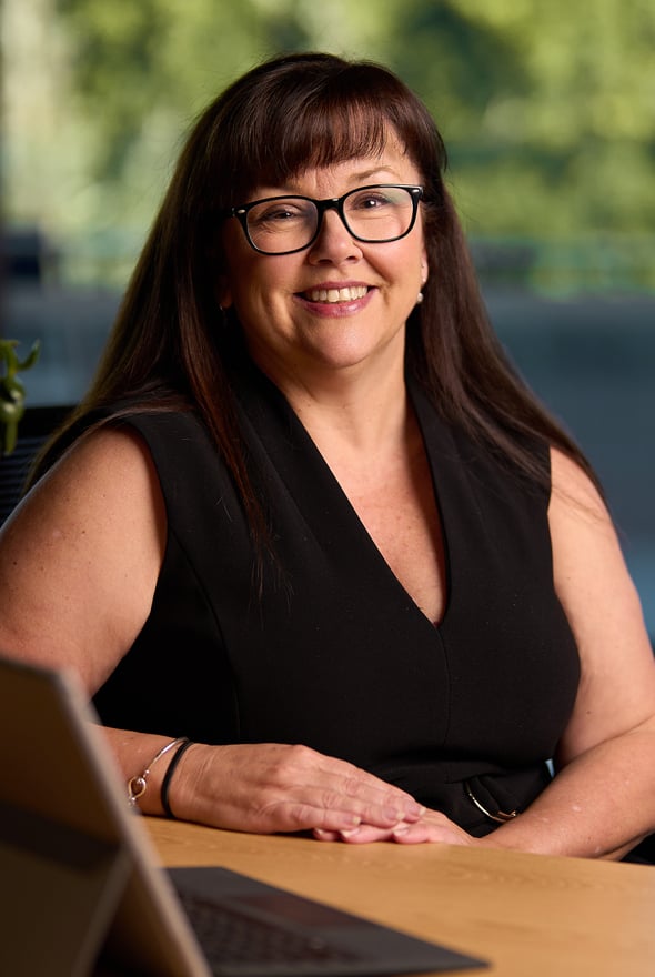 Juliane-Walsh-Desk-Glasses